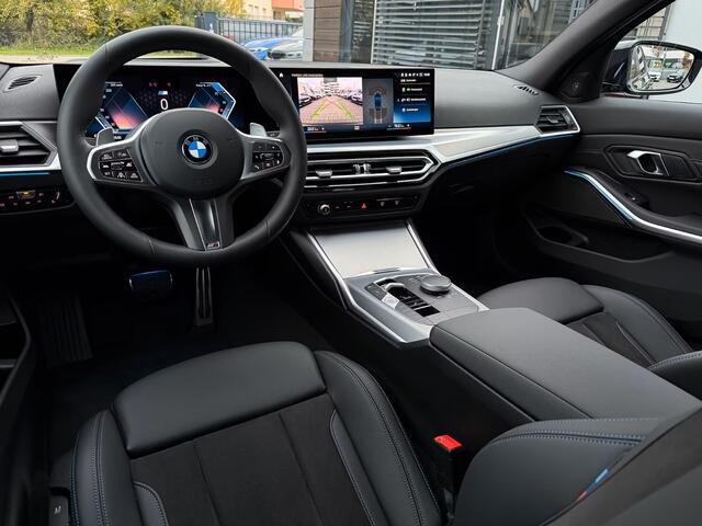 BMW 3-SERIE 320d xDrive M-SPORT ** LASER, NAVI+, HALF-LEDER, HuD, ACC, 19-inch LMV, H&K SOUND ** 1e EIG - UNFALLFREI - BMW GAR ** ** INFORMEER OOK NAAR ONZE AANTREKKELIJKE FINANCIAL-LEASE TARIEVEN **