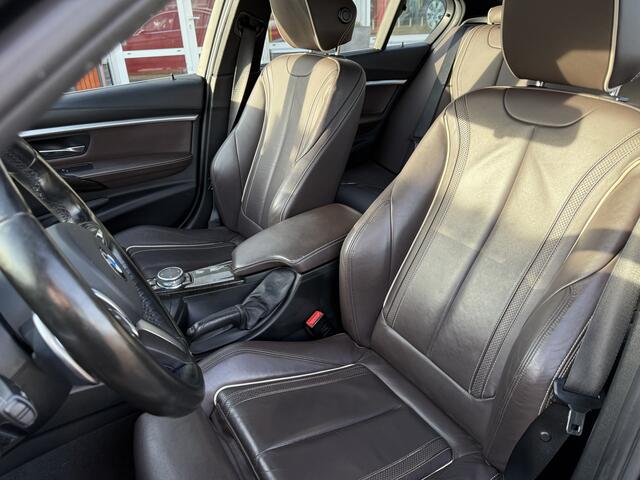 BMW 3-SERIE 330e Centennial High Executive Leder comf.intr, Sunroof, Navigatie, LED verl, etc..