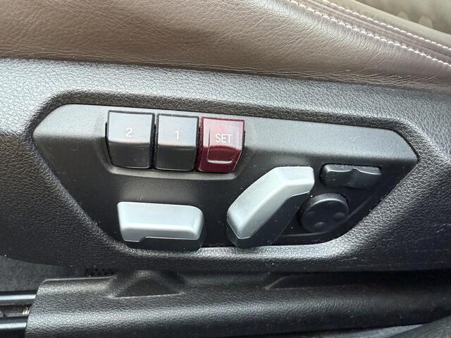 BMW 3-SERIE 330e Centennial High Executive Leder comf.intr, Sunroof, Navigatie, LED verl, etc..