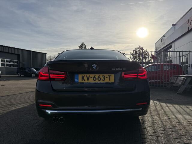 BMW 3-SERIE 330e Centennial High Executive Leder comf.intr, Sunroof, Navigatie, LED verl, etc..