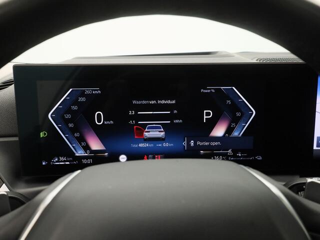 BMW 3-SERIE Touring 320e xDrive Business Edition | PANO | CAMERA | KEYLESS | HUD | STOELVERW. | TREKHAAK