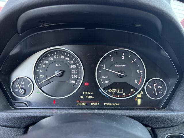 BMW 3-SERIE Touring 316d Executive TREKHAAK / FULL LED / SPORTSTOEL / LEDER / NAVI / AIRCO / PDC / BLUETOOTH / CRUISE