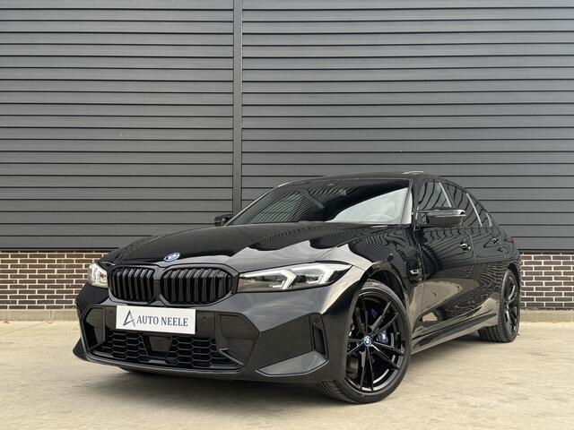 BMW 3-SERIE 330e xDrive M Sport BTW, Black pack, Pano, Laser