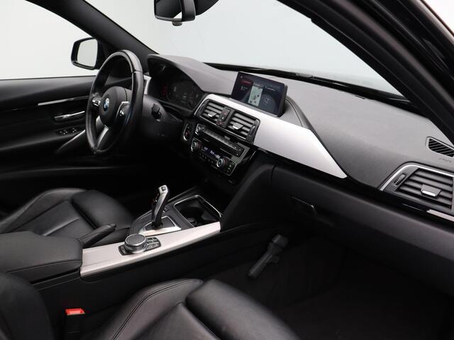 BMW 3-SERIE 320i M Sport Edition | verwarmde stoelen | Groot display | Sportstoelen | Leer |