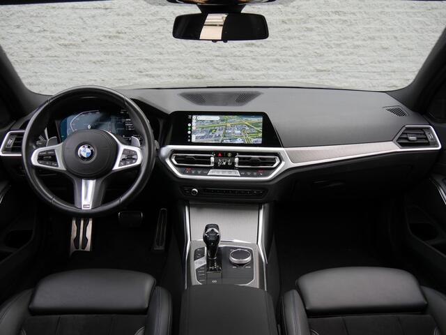 BMW 3-SERIE 318i M-SPORT/ SCHUIFDAK/ PARKING PACK/ SHADOW LINE