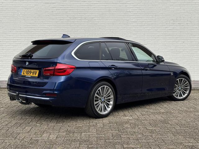 BMW 3-SERIE Touring Edition M Sport Shadow High Executive / Pano / Trekhaak / Lederen Bekleding / Stoeverwarming / Elektrische Achterklep / Navi / Cruise / Clima /