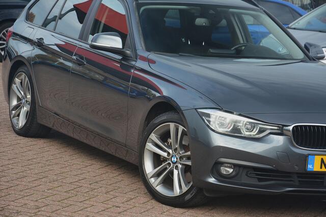 BMW 3-SERIE Touring 330d RWD High Executive | Navigatie | Sportstoelen | Full LED | ACC | Stoelverwarming | PDC | Elek.Trekhaak!! | Keurige 330d met de fijne 6 cilinder.