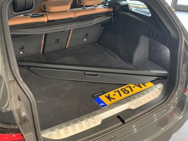 BMW 3-SERIE Touring 330e High Executive PANORAMADAK | ZOMER-EN WINTERWIELENSET | LEDEREN BEKLEDING | COMPLETE AUTO!