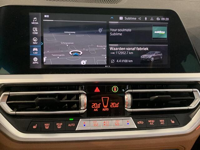 BMW 3-SERIE Touring 330e High Executive PANORAMADAK | ZOMER-EN WINTERWIELENSET | LEDEREN BEKLEDING | COMPLETE AUTO!