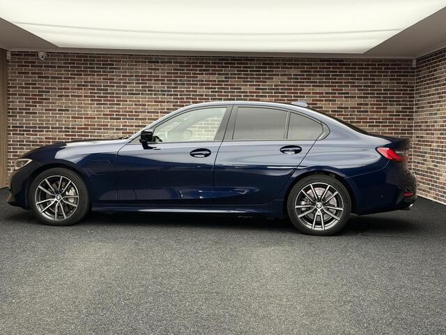 BMW 3-SERIE 330e High Executive 360 CAMERA PANORAMA STUUR/STOEL VERWARMING TREKHAAK