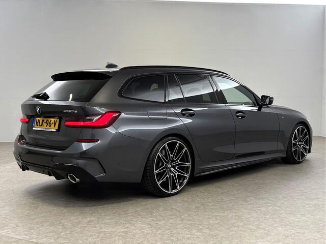 BMW 3-SERIE Touring 330e High Executive M-Sport | Pano | H/K | Sfeer | HuD | Virtual | Carplay | Camera | Adap. Cruise | Navi