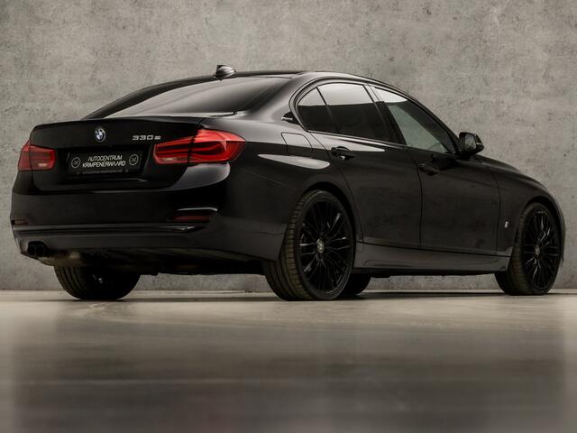 BMW 3-SERIE 330e Sportline 252Pk Automaat (GROOT NAVI, BLACK EDITION, CLIMATE, CAMERA, COGNAC LEDER, SPORTSTOELEN, GETINT GLAS, CRUISE, NIEUWE APK, NIEUWSTAAT)
