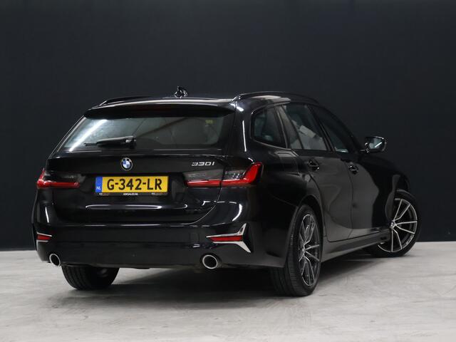 BMW 3-SERIE Touring 330i High Executive NW TYPE [APPLE CARPLAY, PDC V+A, CRUISE CONTROL, HARMAN/KARDON, STOELVERWARMING, AUTOMATISCHE ACHTERKLEP, AUTOMATISCHE AIRCO, NIEUWSTAAT]