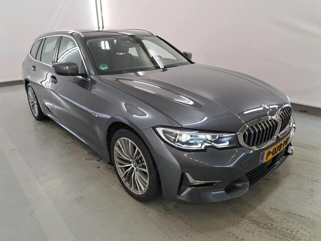 BMW 3-SERIE Touring 320e Luxury Line Leer Harman-Kardon Elekt.Trekhaak