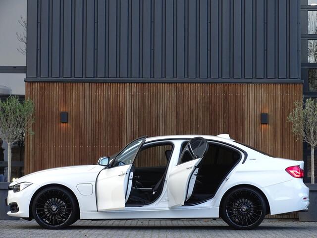 BMW 3-SERIE 330e 252PK automaat / Executive / Alpina / LED *NAP*