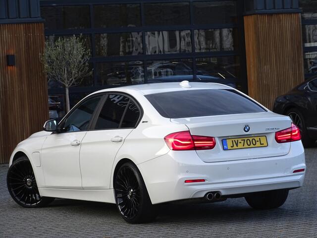 BMW 3-SERIE 330e 252PK automaat / Executive / Alpina / LED *NAP*