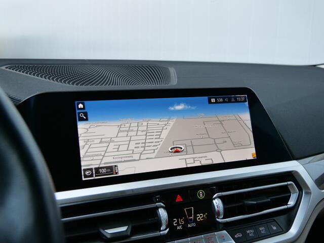 BMW 3-SERIE 320i High Executive Edition 184 Pk Automaat Navi / DAB / Camera / Leer / Apple Carplay