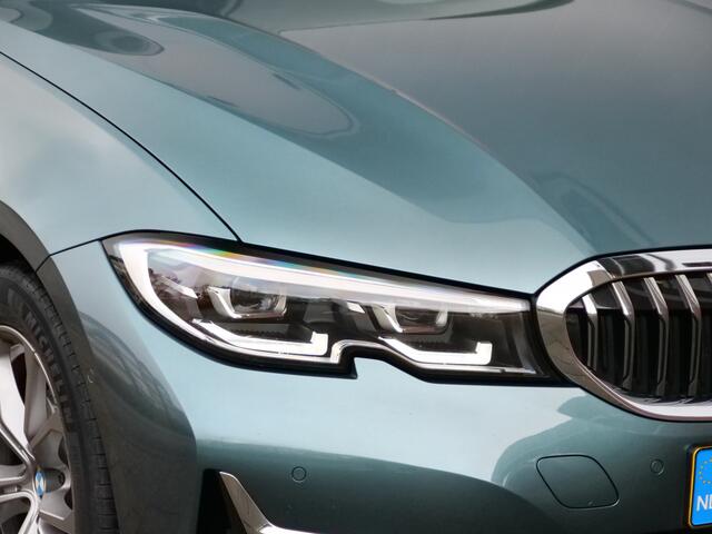BMW 3-SERIE 320i High Executive Edition 184 Pk Automaat Navi / DAB / Camera / Leer / Apple Carplay