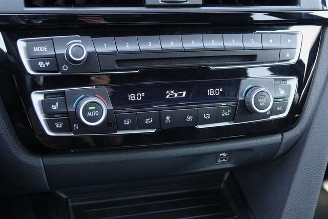 BMW 3-SERIE GT Gran Turismo 320i 184Pk Aut. | High Executive | M-Sport | Achteruitrijcamera | Harman-Kardon | 19''