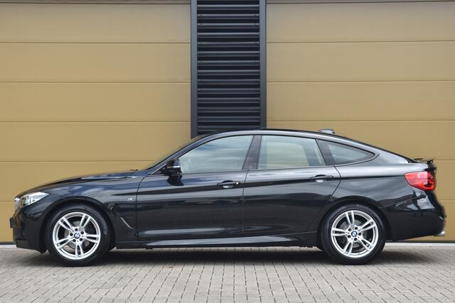 BMW 3-SERIE GT Gran Turismo 320i High Executive * M Sportpakket * Navigatie Professional * LED * Lichtpakket * Dealer onderhouden *