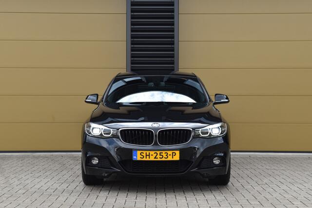 BMW 3-SERIE GT Gran Turismo 320i High Executive * M Sportpakket * Navigatie Professional * LED * Lichtpakket * Dealer onderhouden *
