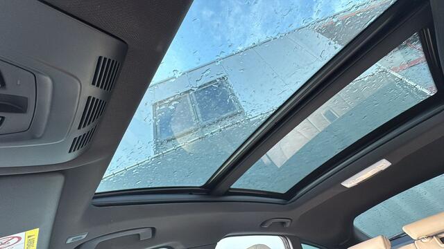 BMW 3-SERIE GT Gran Turismo BMW 330i BWJ 2016 2.0 252PK Centennial High Executive AUTOMAAT | STOELVERW. | LEDER | SCHUIF PANODAK | LANE ASSIST | NAVI | CLIMA | CRUISE | 360 CAMERA | M PAKKET