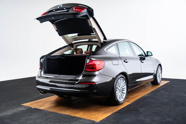 BMW 3-SERIE GT Gran Turismo 320d xDrive High Executive Luxury Line - Trekhaak - Comfort Access - Sportstoelen - Elektrisch verwarmde voorstoelen - Head up - Hifi - Adaptieve LED koplampen - High-beam assistant -