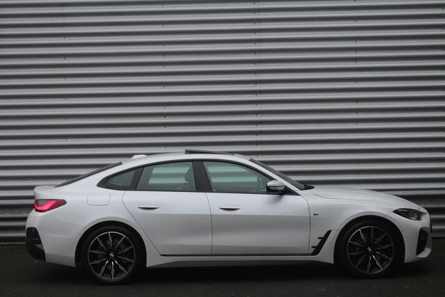 BMW 4-SERIE Gran Coupé 420i 184pk Business Edition Plus Automaat NL-Auto NAP Clima Cruise Navi Camera Schuif-kanteldak 17"LMV Leder El. Klep