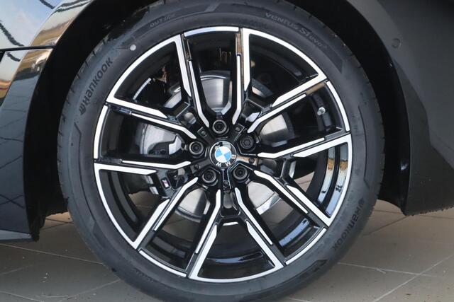 BMW 4-SERIE Gran Coupe 420i | High Executive | M Sportpakket | Safety Pack |