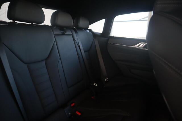 BMW 4-SERIE Gran Coupe 420i | High Executive | M Sportpakket | Safety Pack |