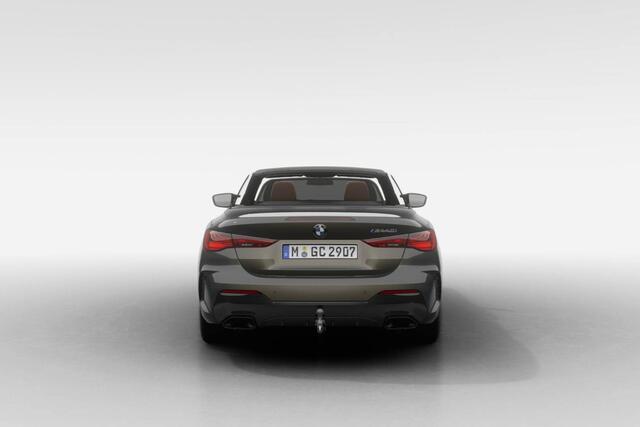BMW 4-SERIE Cabrio M440i xDrive
