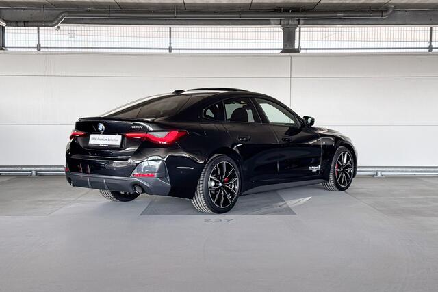 BMW 4-SERIE Gran Coupé 430i High Executive | M Sportpakket Pro | Elektrisch bediend glazen schuif-/kanteldak