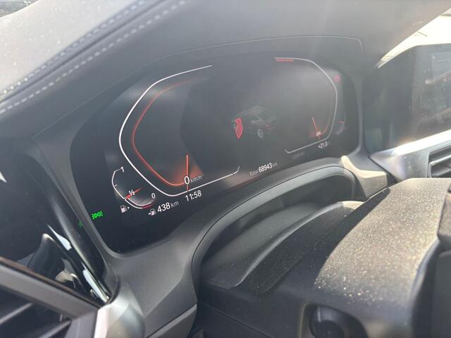 BMW 4-SERIE Coupé 430i 259 pk High Executive M-Sportpakket / NL-Auto/ Keyless/ Head-Up/ Laser/ Schuifdak/ Harman&Kardon/ Apple-Carplay/ Park.Sens/ 19'' LMV