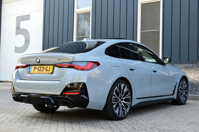 BMW 4-SERIE Gran Coupé M440i xDrive Business Edition Plus Rijklaarprijs-Garantie Schuifdak M Stoelen Laser Camera