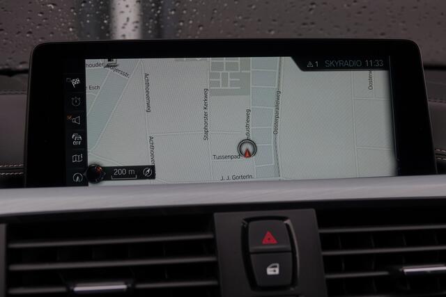 BMW 4-SERIE Coupé 440i 326Pk Aut. | Centennial High Executive | M-Sport | Schuif/hefdak | Klepsysteem uitlaat | 19''