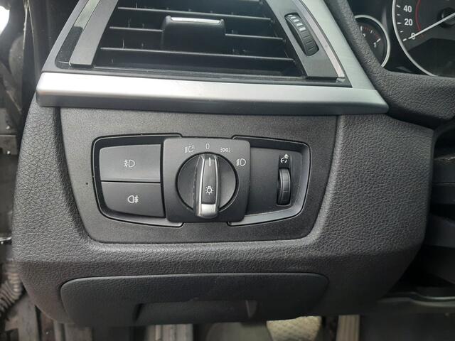 BMW 4-SERIE 420d Cabriolet 190pk Airco Cruise-control Bluetooth Navigatie Lederen-bekleding