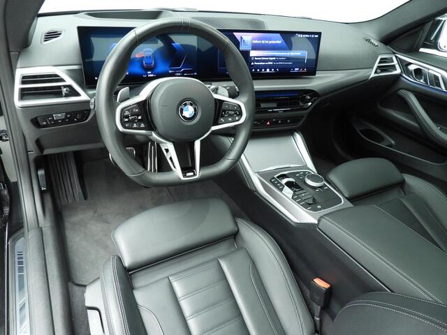BMW 4-SERIE Coupe 420i | M-Sportpakket | LED | Leder | HUD | Schuifdak | Sportstoelen | Active cruise | DAB | Hifi speakers | Alu 18 inch