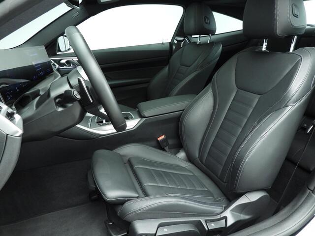 BMW 4-SERIE Coupe 420i | M-Sportpakket | LED | Leder | HUD | Schuifdak | Sportstoelen | Active cruise | DAB | Hifi speakers | Alu 18 inch