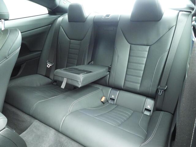 BMW 4-SERIE Coupe 420i | M-Sportpakket | LED | Leder | HUD | Schuifdak | Sportstoelen | Active cruise | DAB | Hifi speakers | Alu 18 inch