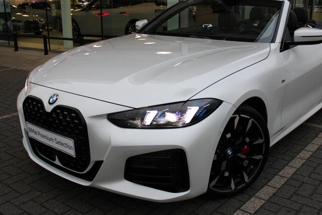 BMW 4-SERIE Cabrio 430i xDrive M Sport Automaat / Achteruitrijcamera / M Sportonderstel / Comfort Access / Adaptieve LED / / Stoelverwarming / Widescreen Display