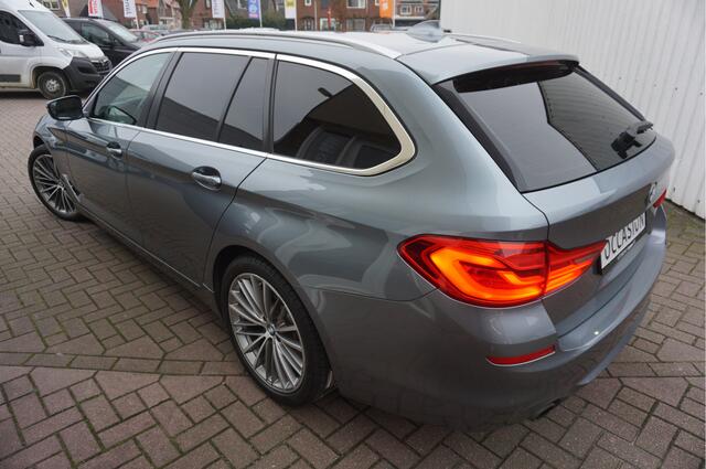 BMW 5-SERIE Touring 530I High Executive Automaat