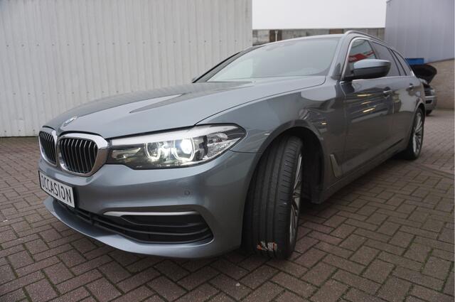 BMW 5-SERIE Touring 530I High Executive Automaat