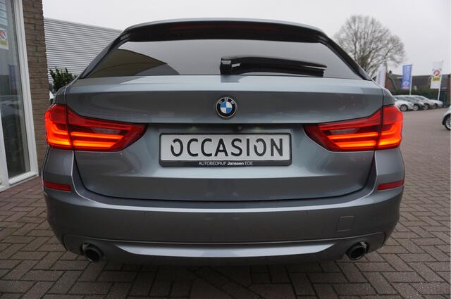 BMW 5-SERIE Touring 530I High Executive Automaat