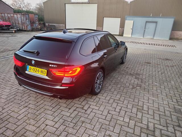 BMW 5-SERIE 530i High Exe