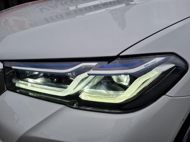 BMW 5-SERIE Touring 530e High Executive M Sport 18"/Panoramadak/Laser LED/Adaptief onderstel/Head-up/Keyless/Stoelverwarming/Adaptieve cruise/Dodehoek/Camera/Apple Carplay & Android Auto/HiFi