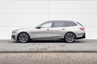 bmw-5-serie-touring-520i--m-sport-