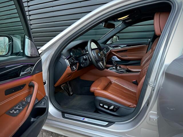 BMW 5-SERIE 540i M-SPORT SOFTCLO|B&W|DAK|360|HUD|NIGHTVIS|MASSAGE