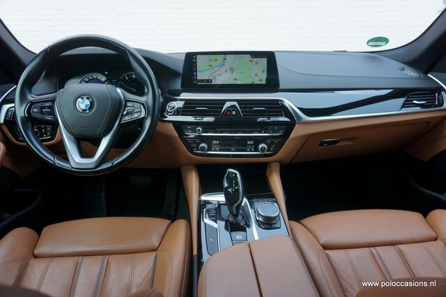 BMW 5-SERIE 520i Stoelverwarming | Dealeronderhouden | Leder | Sportstoelen