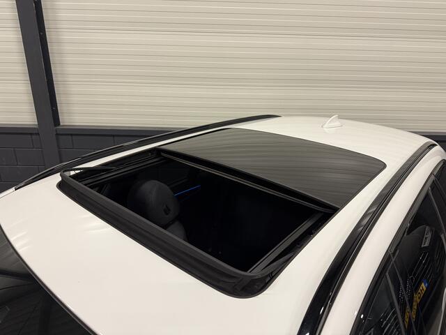 BMW 5-SERIE Touring 530e xDrive M-Sport PANO/HEAD-UP/ADAPTIVE-CHASSIS/ALCANTARA/CAMERA/LIVE-COCKPIT PRO/DAB/STANDKACHEL/SHADOW-LINE/18"/RECENT OH BEURT GEHAD BIJ BMW DEALER