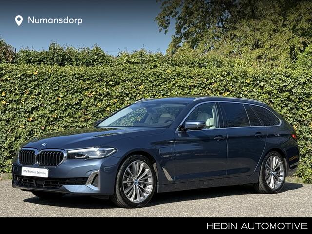BMW 5-SERIE Touring 530e | High Exe | Luxury Line | CoPilot | Nappa | Panorama | Comfortstoel. | Stuur + 4x Stoelverw.